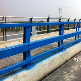 武汉河道防撞栏杆|龙哲护栏加工