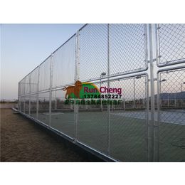 长沙体育场围栏网|体育场围栏现货供应@|体育场围栏网生产厂家