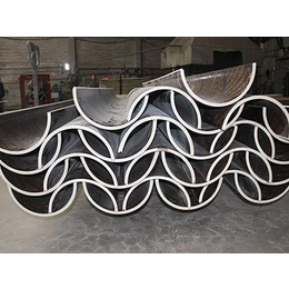 烟台覆膜圆模板- 智晨木业覆塑板-覆膜圆模板厂家