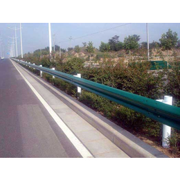 通程护栏板(图)|防撞高速公路护栏招标|新乡高速公路护栏