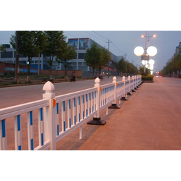市政道路护栏价格-金利盾护栏-鹤壁道路护栏