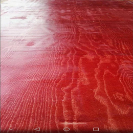 供应建筑红模板足厚全整芯板耐腐蚀耐酸碱