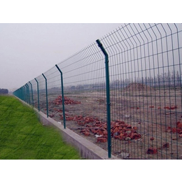 河北华久|滨州厂区护栏网|厂区护栏网供应