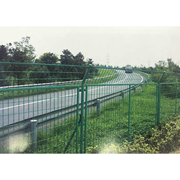 桥梁护栏网供应|玉龙纳西族自治县桥梁护栏网|鼎矗商贸(多图)