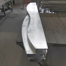 供应造型铝天花  弧形铝方通吊顶 弧形铝格栅