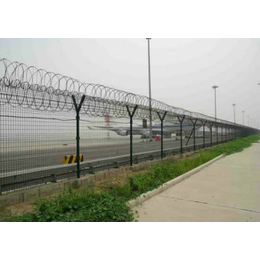 机场防护栅栏厂家报价,兴顺发筛网,马龙县机场防护栅栏