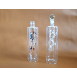 沧州玻璃工艺酒瓶厂家、玻璃工艺酒瓶、宇航玻璃制品批发价格