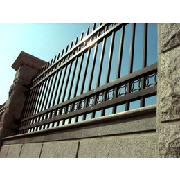 兴国铁艺护栏厂-铁艺护栏每米价格-乐山铁艺护栏