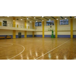 排球场枫木运动地板|伊春枫木运动地板|立美体育一站式服务