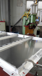 供应郑州动车铝合金板配件中频直流点焊机 开封铝板点焊机