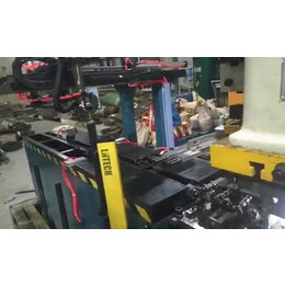 宏凯机械(图)、数控剪板送料机采购、孝感数控剪板送料机