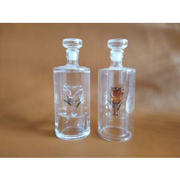 玻璃酒瓶、透明玻璃酒瓶、宇航玻璃制品(推荐商家)