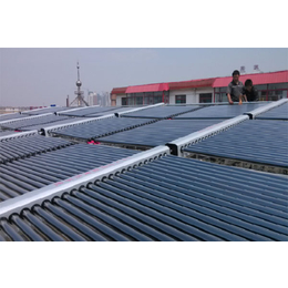 山西太阳能热水工程_乐峰科技公司_洗浴中心太阳能热水工程