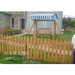 西安防腐木护栏定制厂家 实木围栏尺寸 防腐木栏杆规格报价