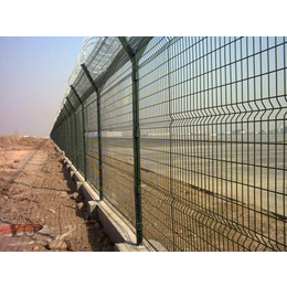护栏网|来鑫栏护栏看一看|防眩护栏网
