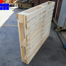 城阳厂家*出口贸易行业常用木托盘附近可送货*