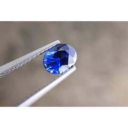 厂家批发合成蓝宝石刚玉裸石椭圆形人造彩色宝石