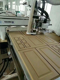 厂家*板式家具数控生产设备全自动开料机木工加工中心
