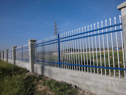 小区围墙铁艺围护栏现货锌钢护栏庭院别墅隔离喷塑焊接锌钢护栏