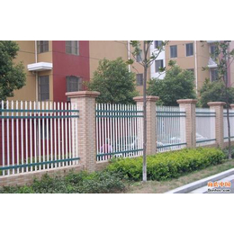 铸铁围栏生产、临朐永兴铸造、新疆铸铁围栏
