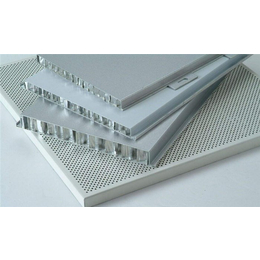 山东弧形蜂窝铝板-宝盈建材-弧形蜂窝铝板厂商