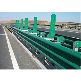 高速公路护栏镀锌标准-通程护栏板-常州公路镀锌护栏