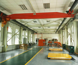 小型起重机生产厂家|北京环海起重|小型起重机