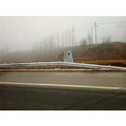 三波公路护栏板价格-临沂公路护栏板-热镀锌公路护栏板(多图)