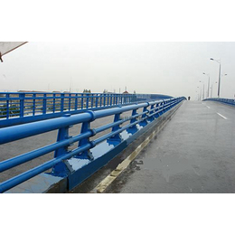 高速公路防撞护栏-芜湖公路防撞护栏-****不锈钢