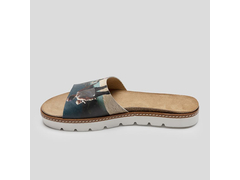 womens-sliders-details-524541_l.jpg