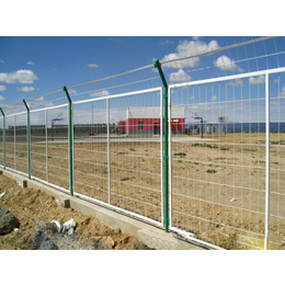 仓库铁丝网围栏-沐阳铁丝网围栏-绿色铁丝网围栏(多图)