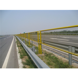 高速公路钢板网菱形孔防眩网带框护栏 隔离铁网栅栏防眩目网
