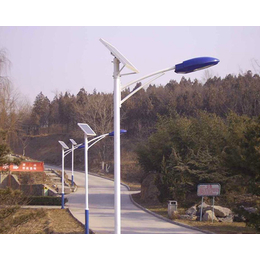 临沂太阳能路灯-8米太阳能路灯-山东本铄新能源(推荐商家)