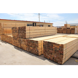名和沪中木业工地木方-辐射松工地木方-供应辐射松工地木方