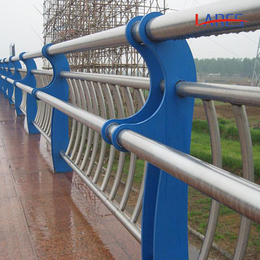 山西太原桥梁护栏 不锈钢复合管桥梁防撞护栏供应