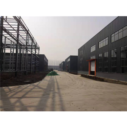 诸城功能区开发公司-青岛钢结构厂房安装-大型钢结构厂房安装