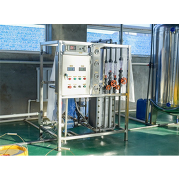 天津*机械(图)-玻璃水生产设备供应商-衡水玻璃水生产设备