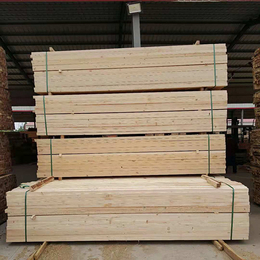 4米铁杉建筑木方多少钱一方-日照博胜木材加工