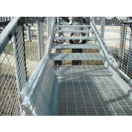 钢格栅楼梯踏步板-揭阳楼梯踏步板-宏特金属丝网(查看)