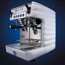 全自动咖啡机-酷迪亚水吧设备-芜湖咖啡机