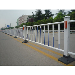 无锡锌钢道路护栏-名梭-锌钢道路护栏安装办法