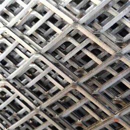 上海钢板网-百鹏丝网-钢板网护栏-钢板网围挡