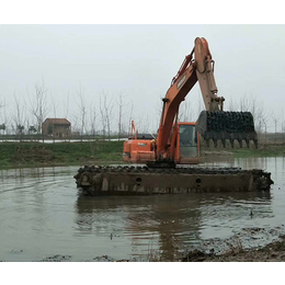 湿地挖掘机出租哪里有-湿地挖掘机出租-和平挖掘机(查看)