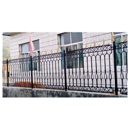铸铁围栏-潍坊庆霞金属制品公司-铸铁围栏多少钱