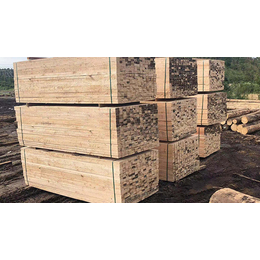 日照博胜木材厂家-辐射松建筑木方多少钱一平米