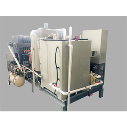 立顺鑫-环保设备-文山处理机-移动式油水处理机