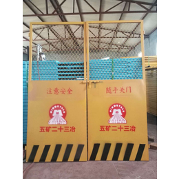 河南省施工电梯防护门电梯安全门带框电梯防护门