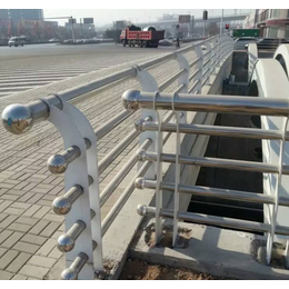 市政不锈钢复合管栏杆-神龙不锈钢护栏