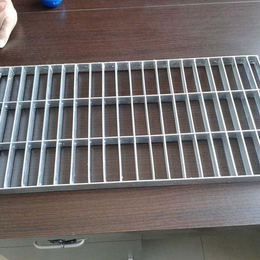 河北省不锈钢钢格板-衡水新超峰-不锈钢钢格板*生产厂家