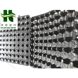 邯郸20高车库滤水板保定2.5公分蓄排水板注塑生产
